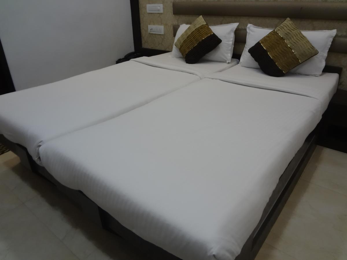 Hotel Modern Bombay Eksteriør billede