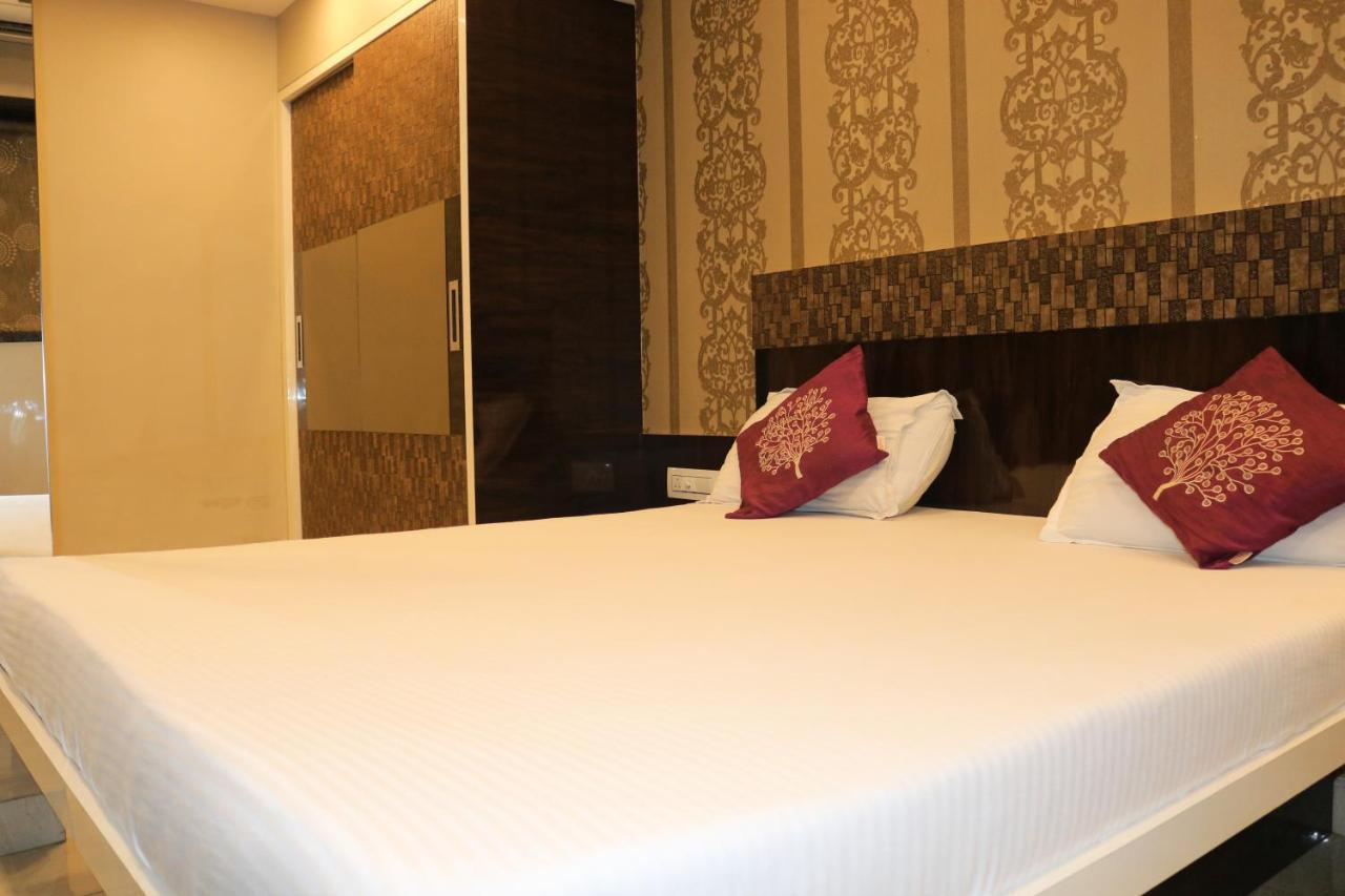 Hotel Modern Bombay Eksteriør billede