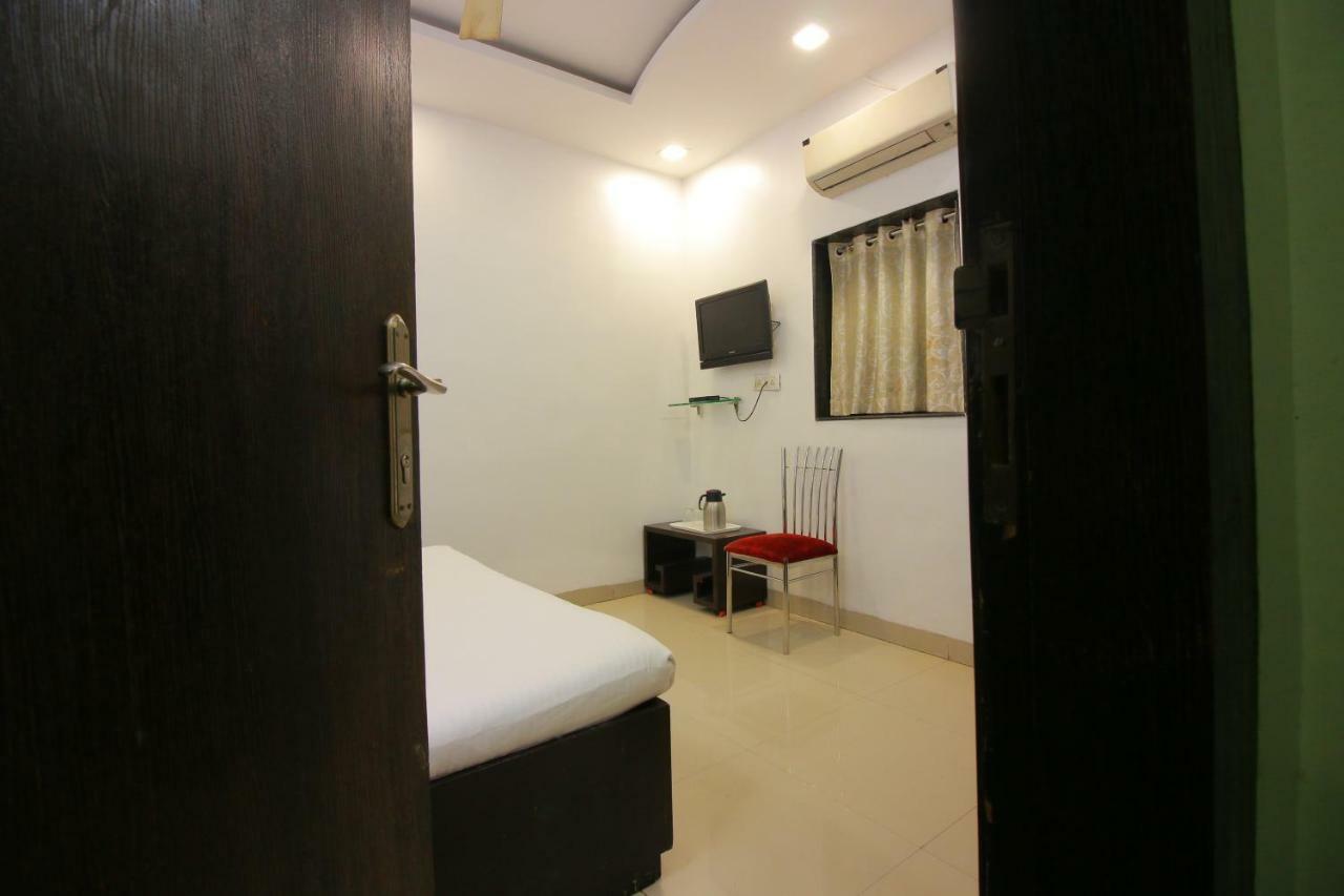 Hotel Modern Bombay Eksteriør billede