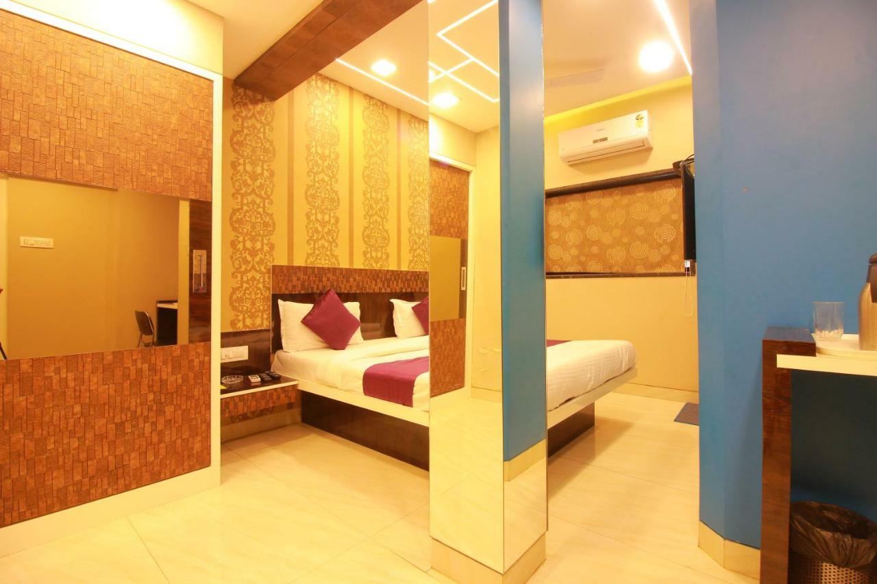 Hotel Modern Bombay Eksteriør billede