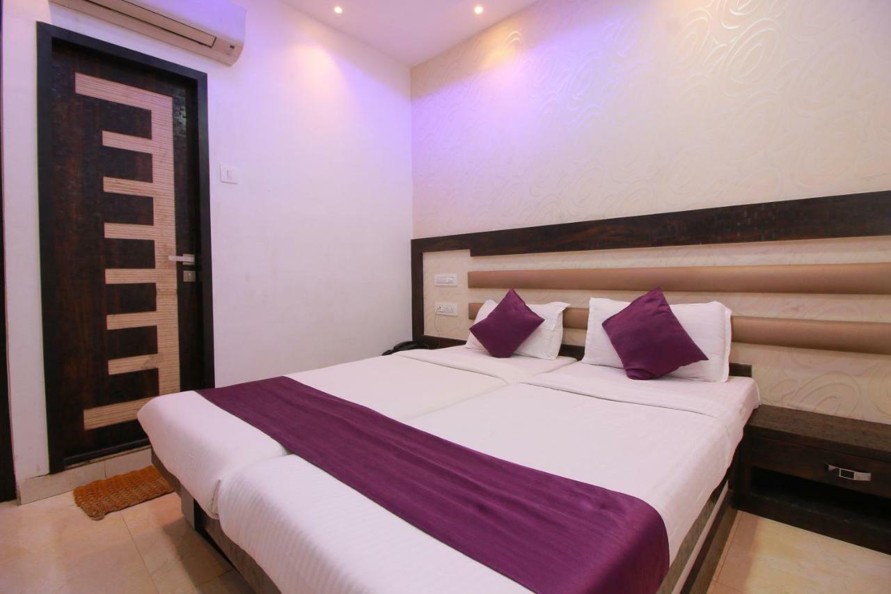 Hotel Modern Bombay Eksteriør billede